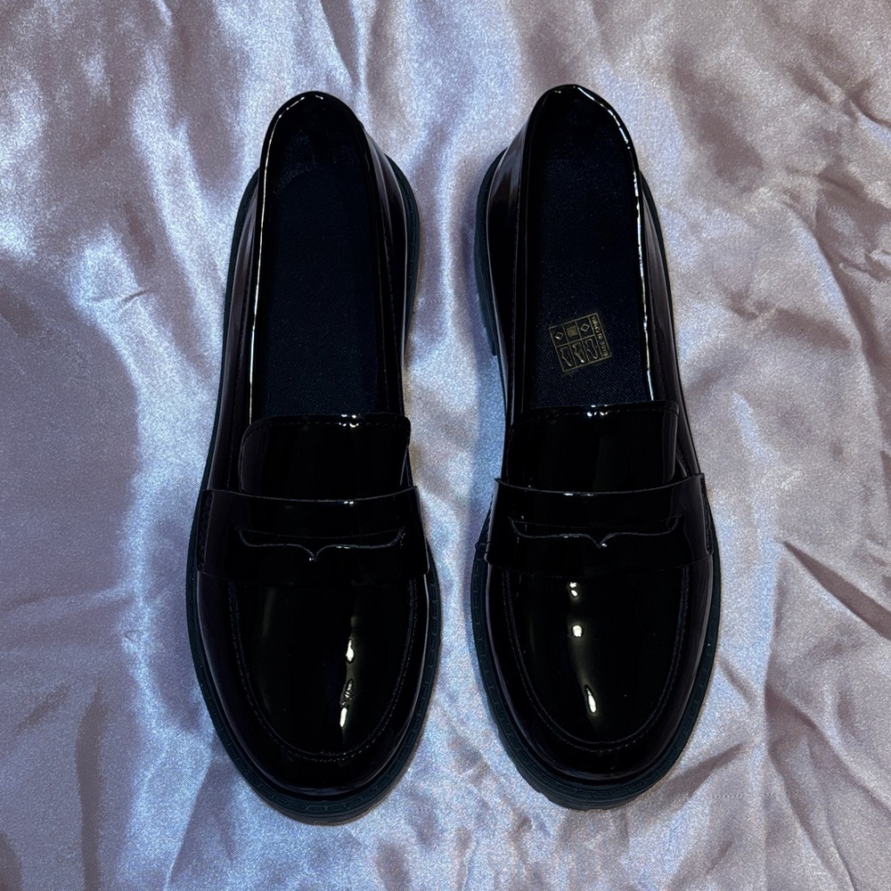 Black Patent Leather Loafers - Picture 4 of 4